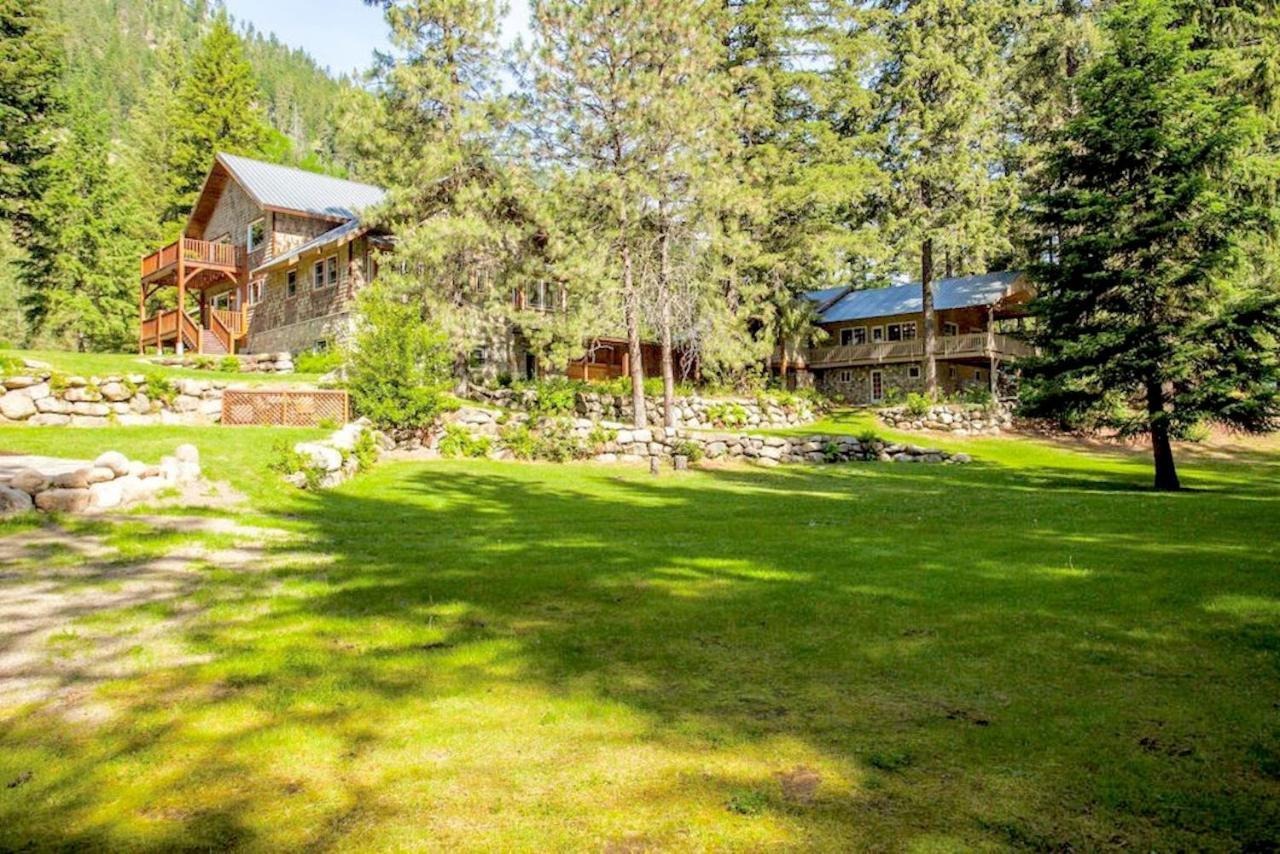 Snowgrass Lodge - River, Mountain Views & Hot Tub Левенуэрт Экстерьер фото