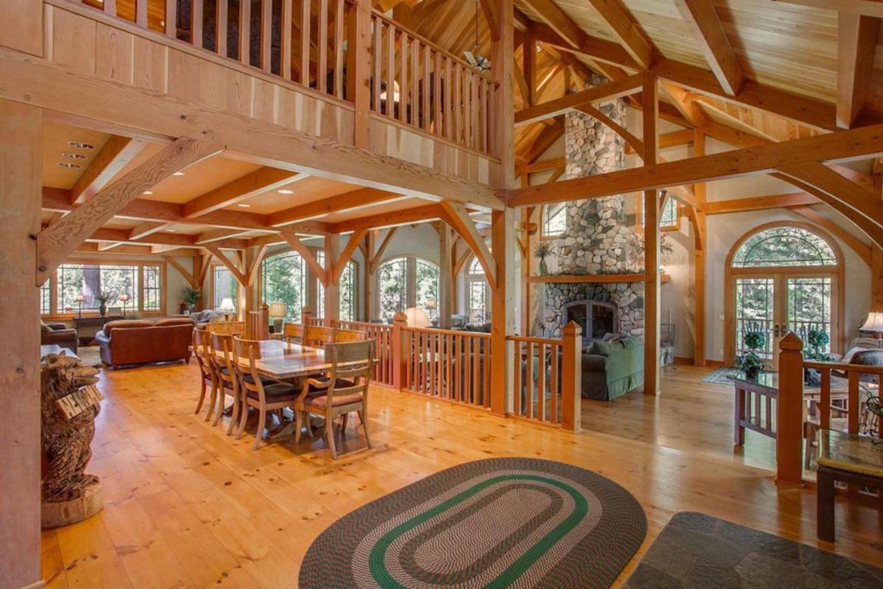Snowgrass Lodge - River, Mountain Views & Hot Tub Левенуэрт Экстерьер фото